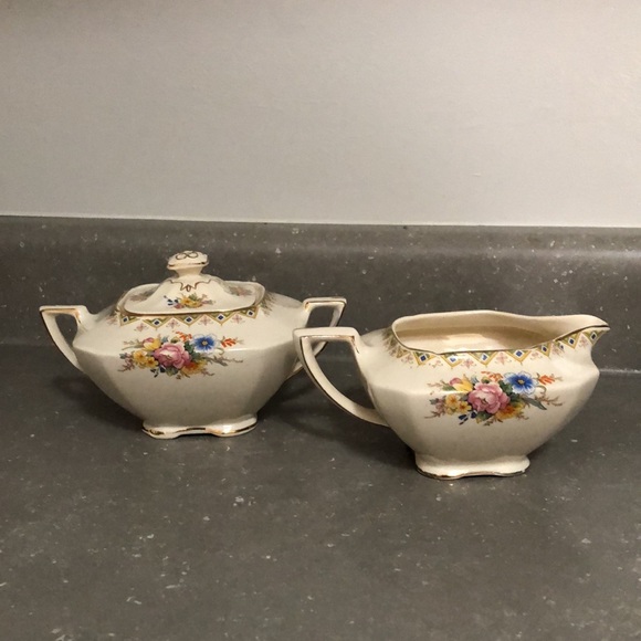 John Maddox & Son Other - 🇬🇧JOHN MADDOCK&SONS LTD, MADE IN ENGLAND, IVORY WARE, VINTAGE CREAM AND SUGAR.